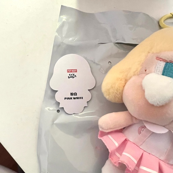 Pop Mart x Crybaby Sunset Concert - Picture 2 of 2